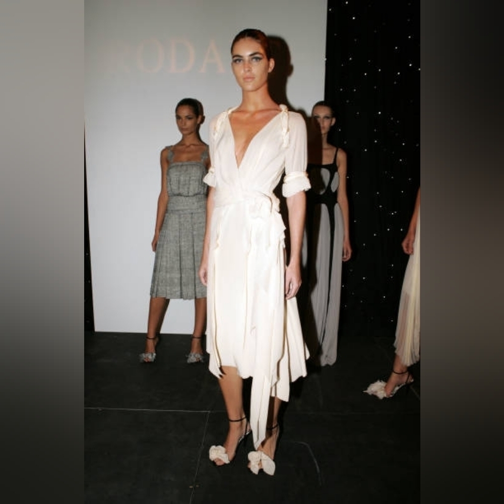 Runway Fashion Week RODARTE NWT Elegant Cream Assymetrical Dress